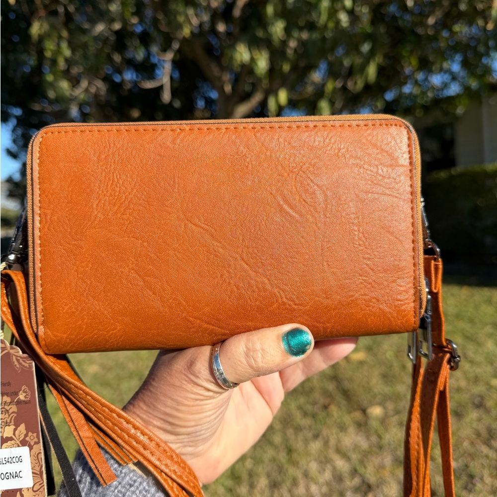 SAM & HADLEY Elegant Brown Vegan Leather Clutch/Crossbody Bag with Tassel - Picture 10 of 15